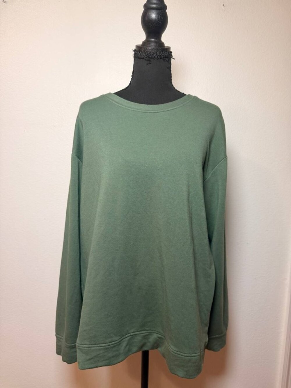 Orvis Classic Collection Olive Green Pullover Sweatshirt Cozy Cottagecore Style
